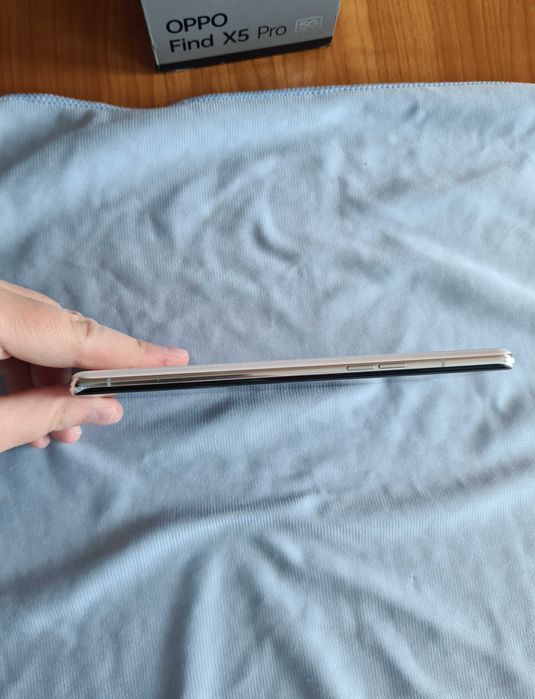 Flagship / Smartphone Oppo Find X5 Pro Ceramic White 256GB / 12GB