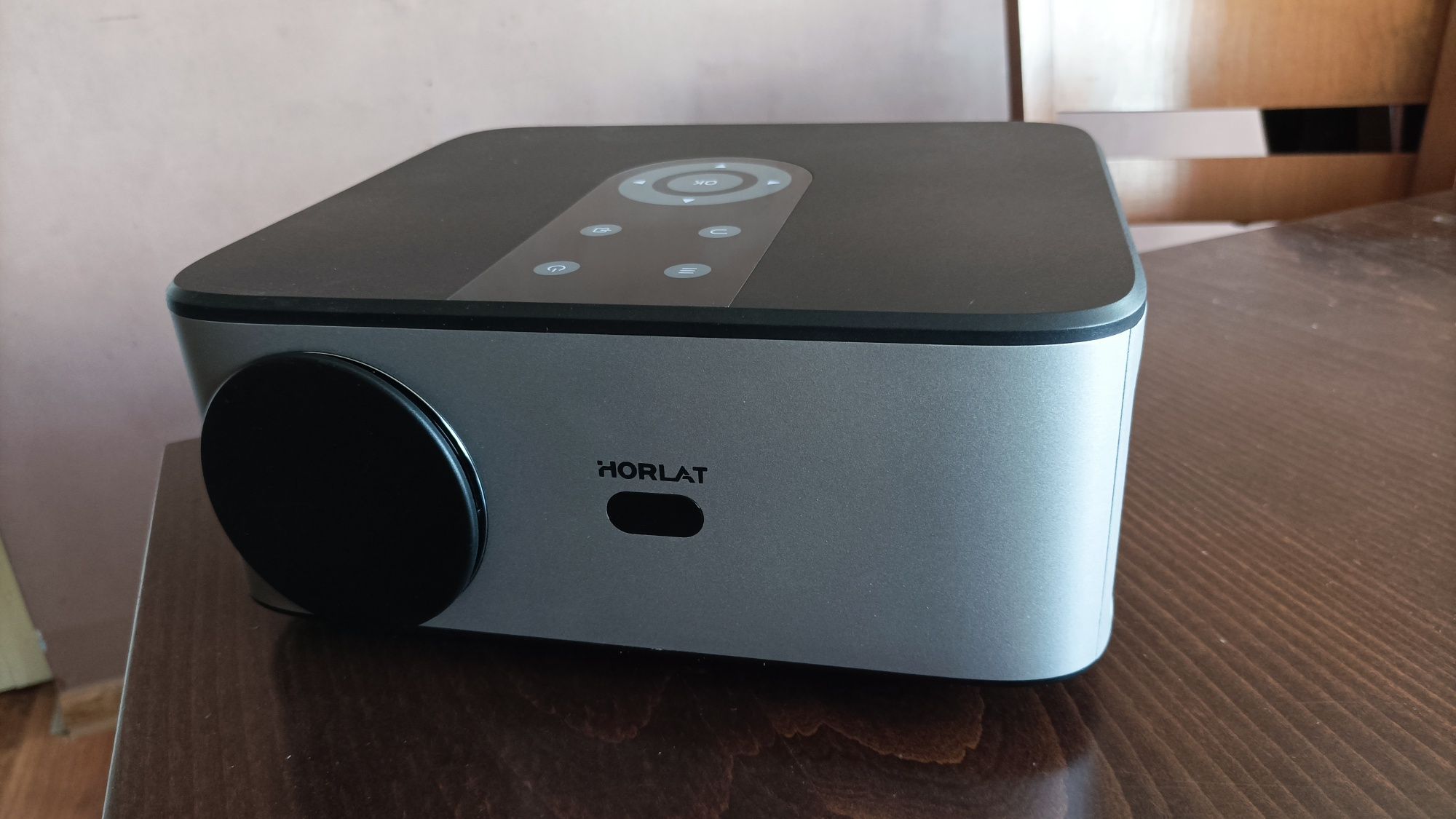 Проектор Horlat 4K, 5G WiFi и Bluetooth,