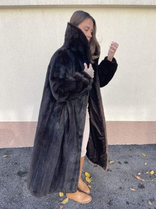 Haina lunga din blana naturala de vizon
