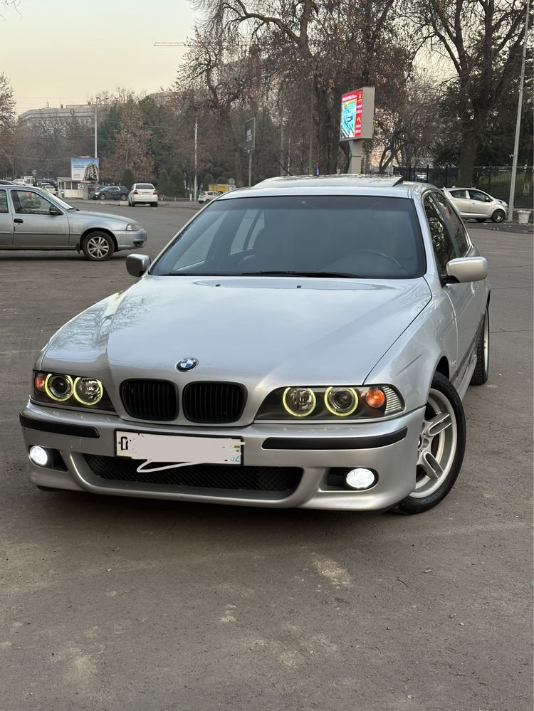 E39 2.5 механика 2000г торга нет