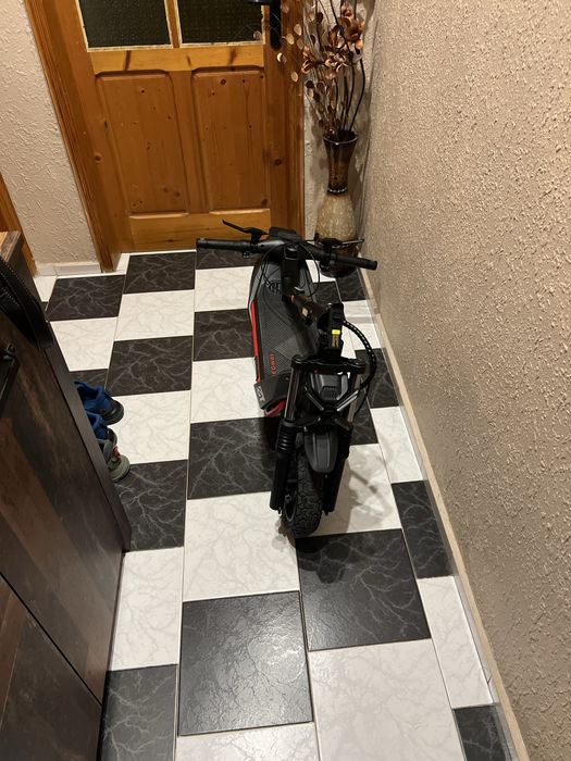 Електрическа тротинетка Segway zt3 pro