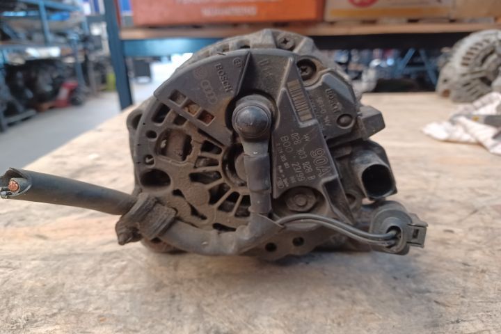 Alternator 028903028B Volkswagen VW Golf 4  [din 1997 pana  2006] seria Hatchback 5-usi 1.6 AT (100