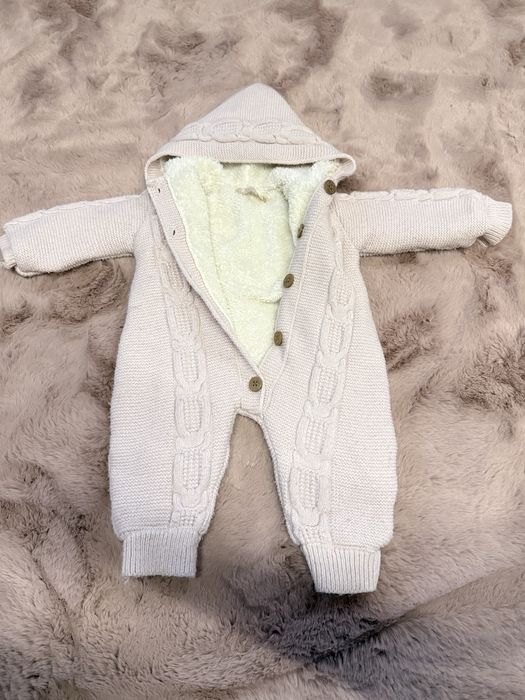 Бебешки космонавт плетен