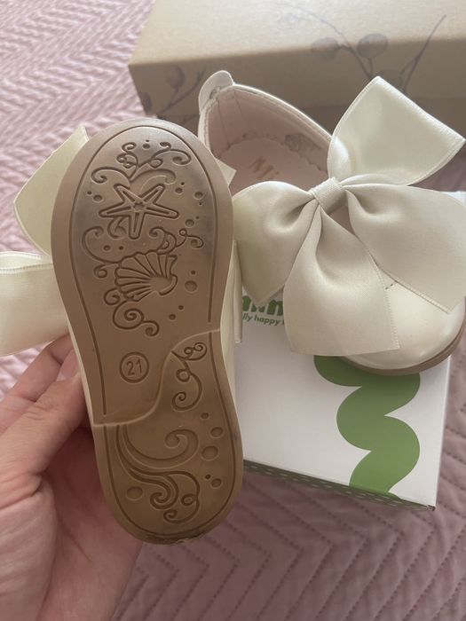 Pantofi fetite cu funda