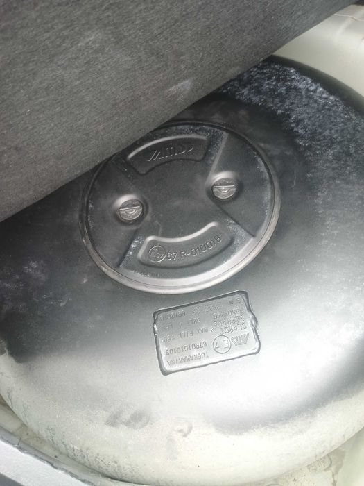 Продавам fiat croma много запазен