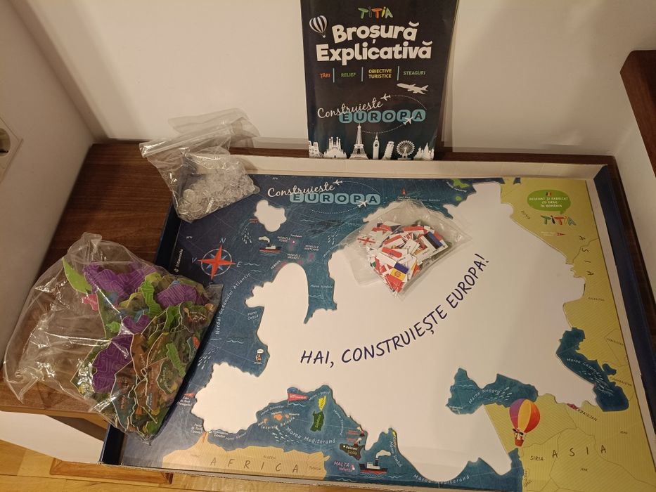 Puzzle cu 173 de piese - Construieste Europa de la Titia