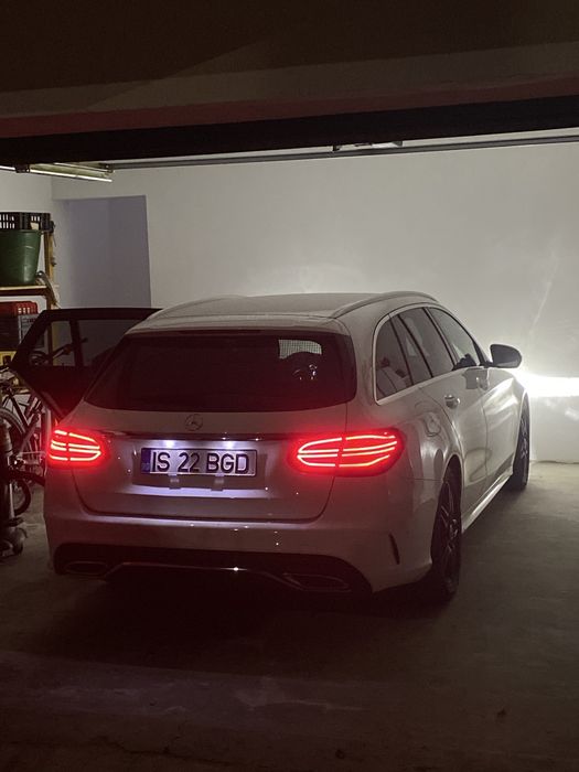 Mercedes-Benz C220 AMG Line