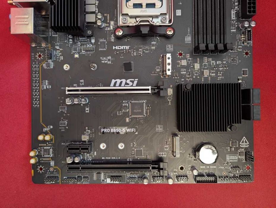 AM5: Ryzen 5 7500F с дънo MSI PRO B650-S с WIFI / опции DDR5 32GB NVMe