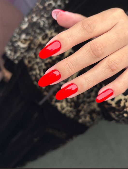 Нужны модели  на наращивание ногтей