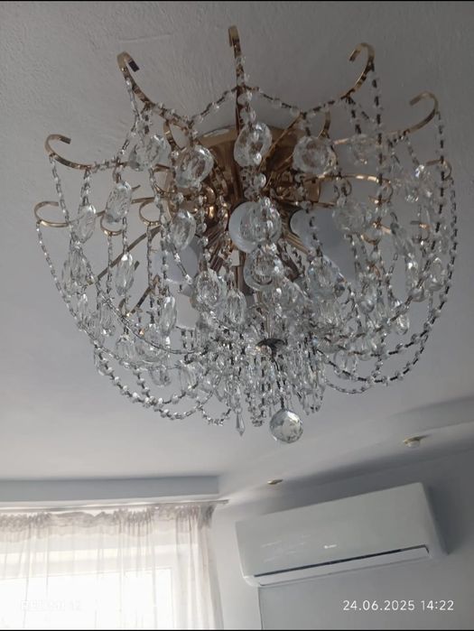 Уборка Дамов Квартиры и Коттедж и Помищение