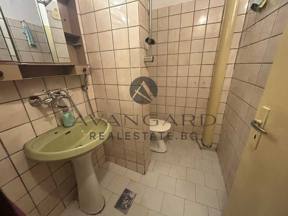 Продава се Двустаен апартамент в Пловдив, Кючук Париж - 60 кв.м за 1530 €/кв.м - Снимка #5