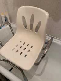 Поворотное кресло для ванной