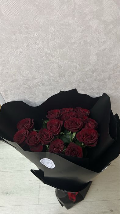 15 штук роза красный цвет
