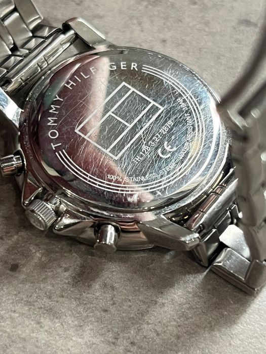 Tommy Hilfiger TH.128.3.27.2879 Amanet BKG