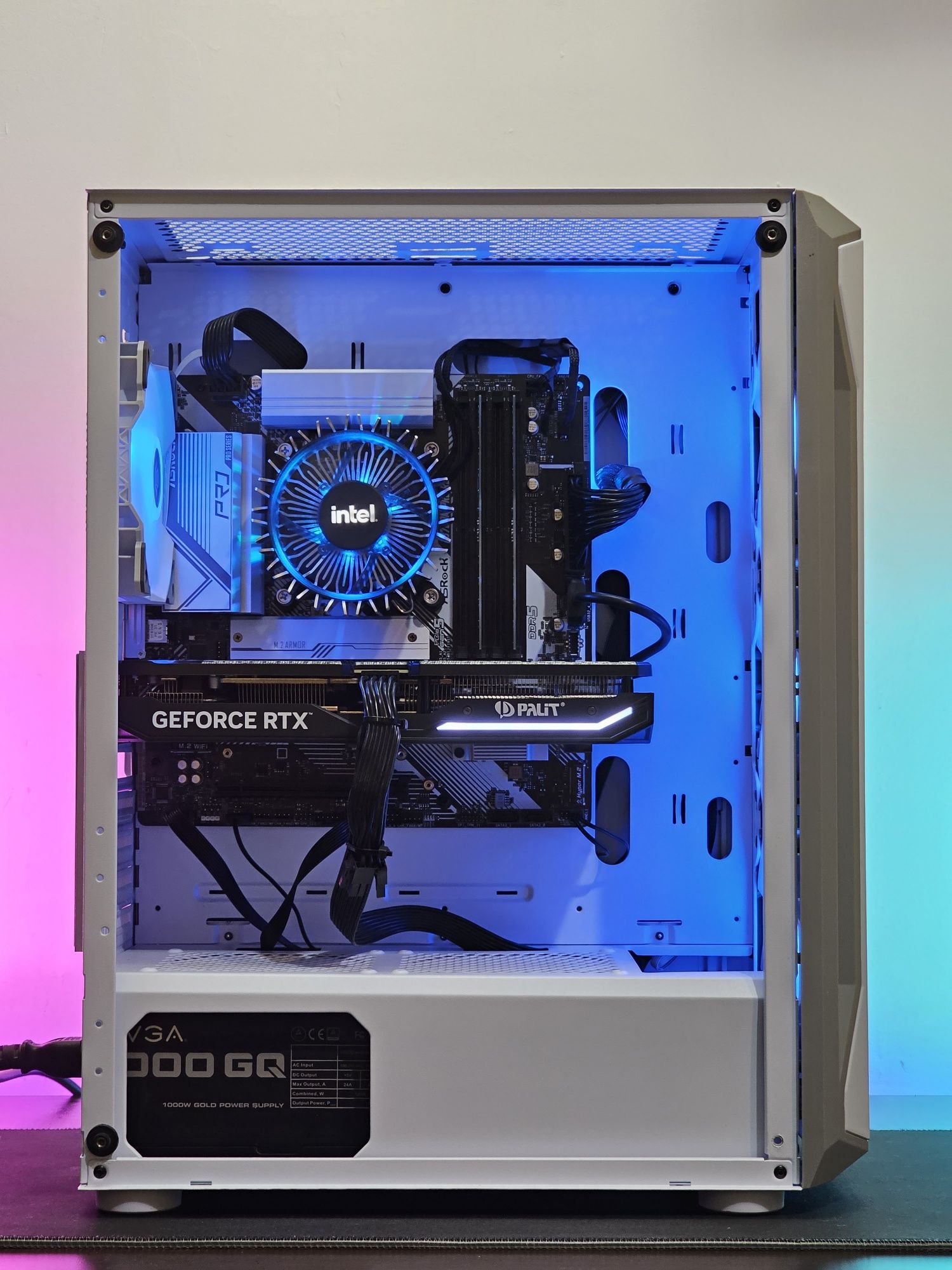 Core i7-13700F/RTX 4070/RAM 32GB DDR5/SSD 1TB/B760/Чисто Нов+Гаранция