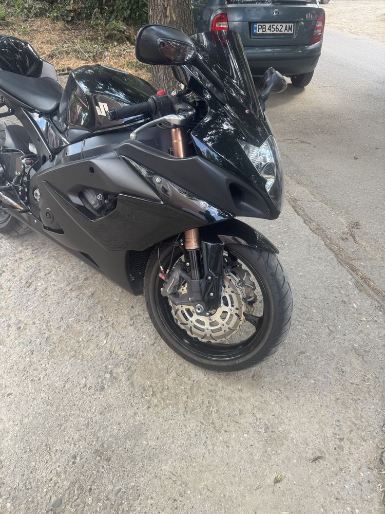 Продава се: Suzuki GSX-R 1000 K5