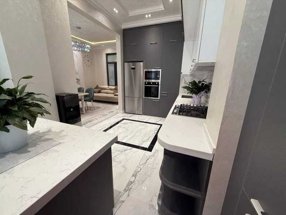 ПРОДАЕТСЯ‼️ 5 комнатная новостройка 128м подключ: метро Новза Чиланзар