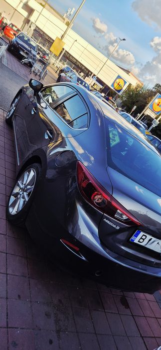 Mazda 3 Sedan 2.0 benzina
