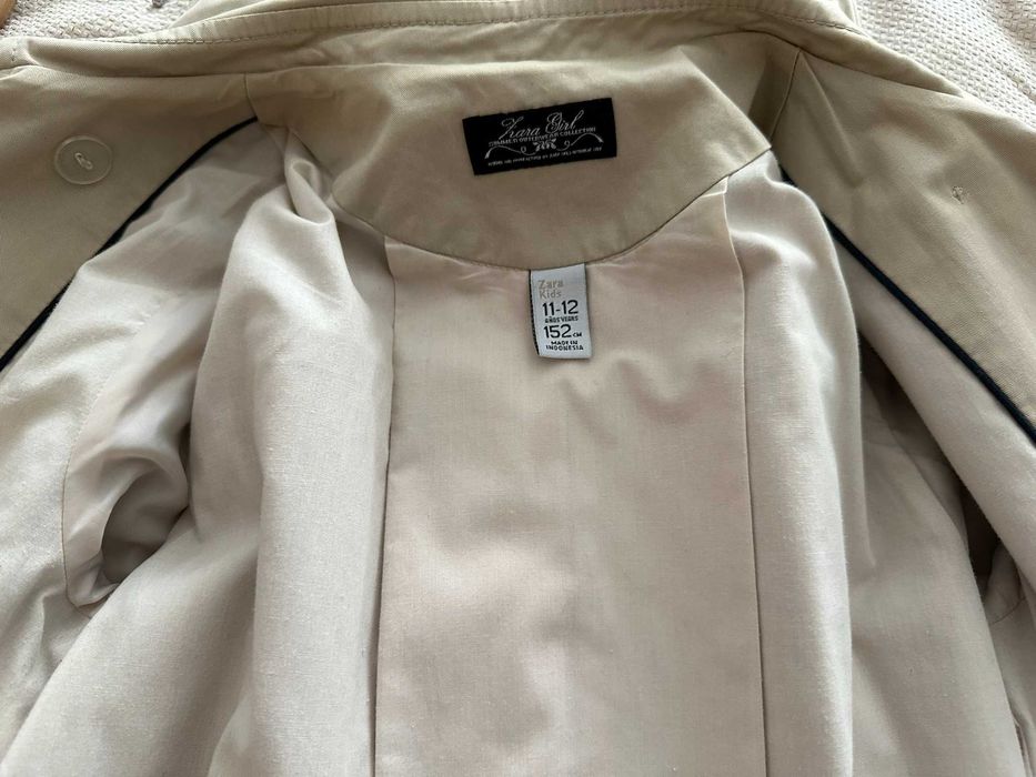 Дамски тренчкот Zara