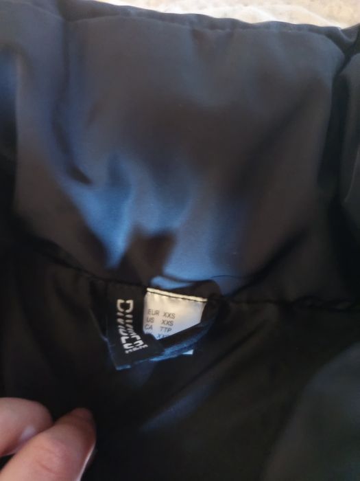 Късо зимно яке от HM