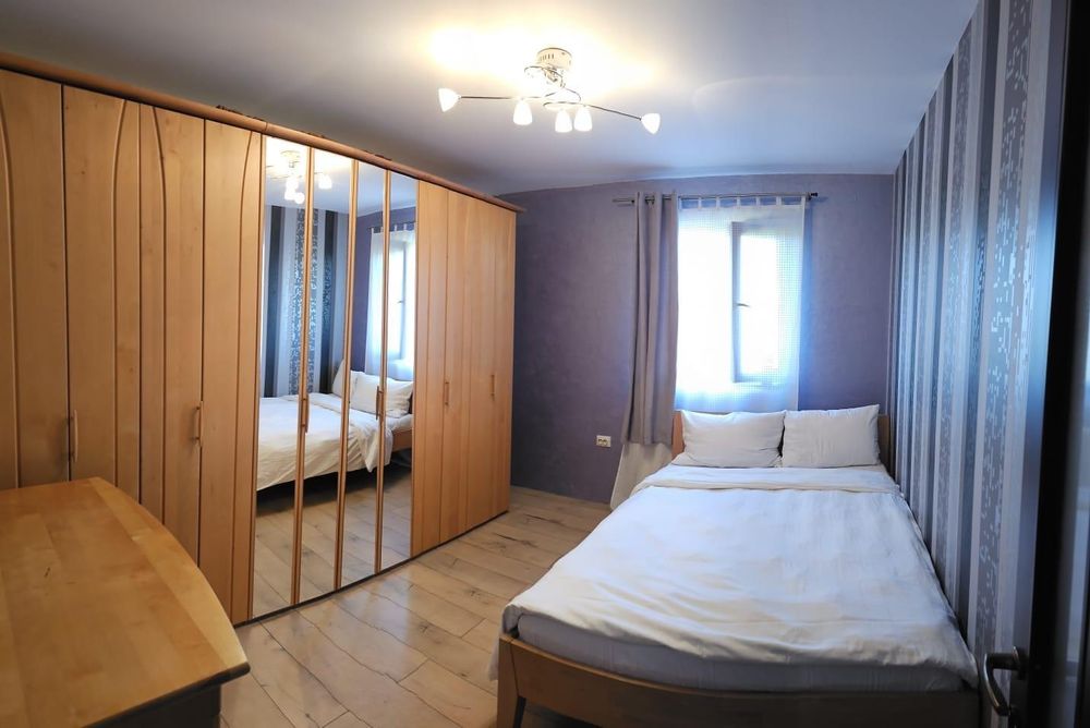 Cabana/casa de închiriat