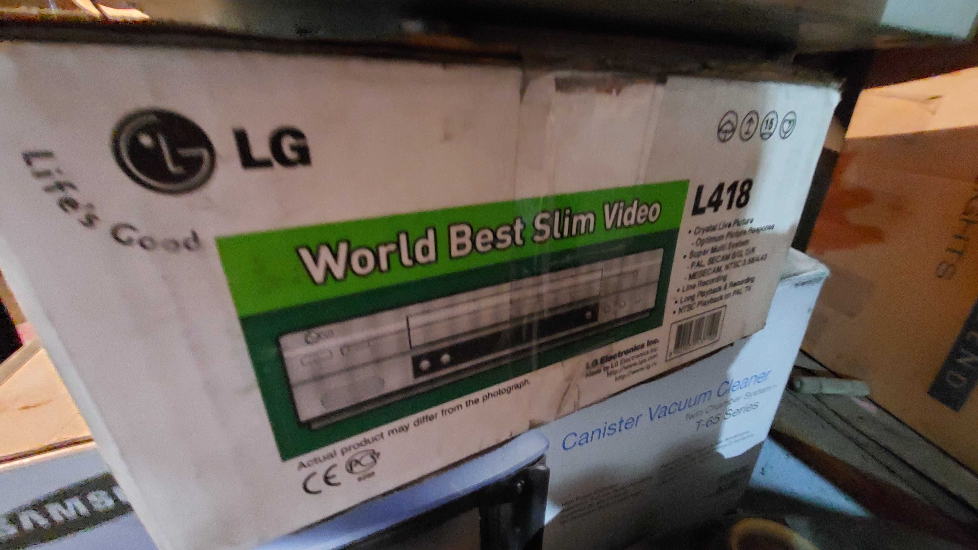 Продам видеомагнитофон LG