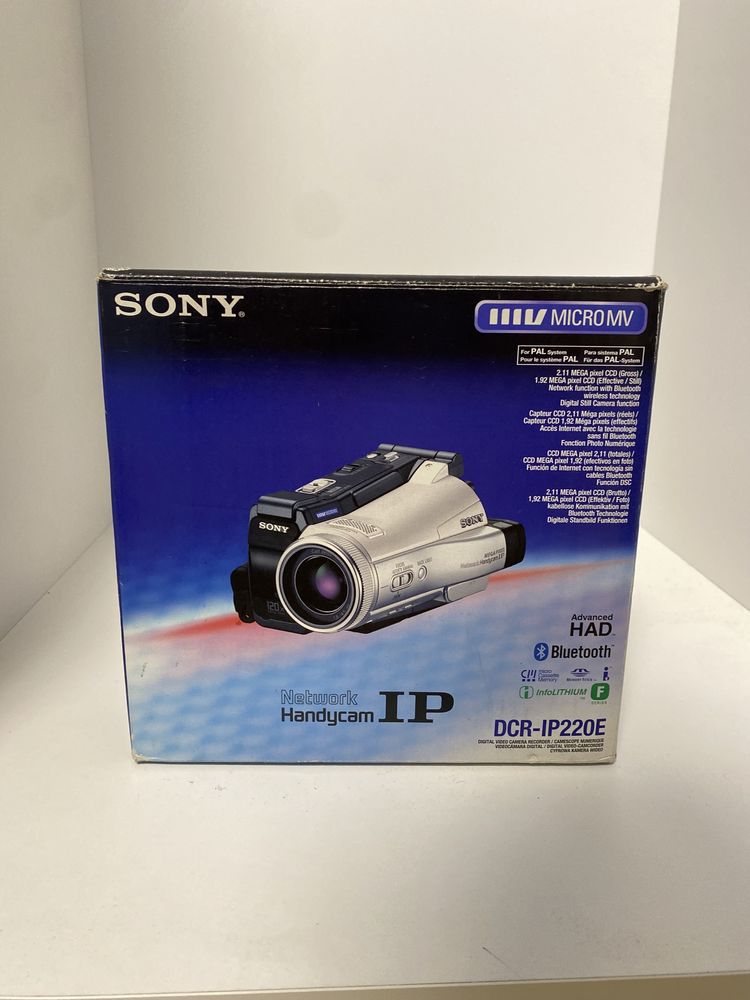 Sony DCR-IP220E камера