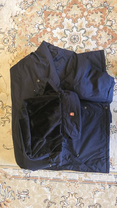 Продам куртку зимнюю