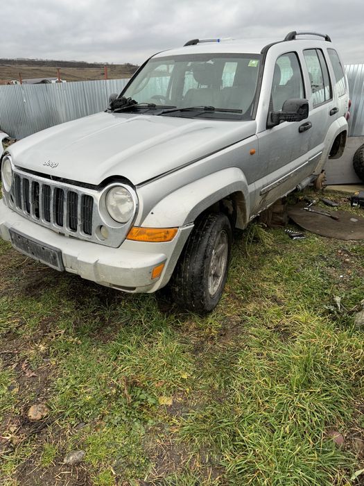 Dezmembrari dezmembrez piese Jeep Cherokee 2.8 crd cutie automata
