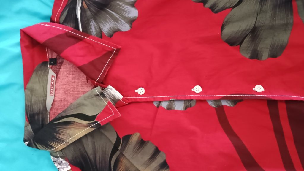 Продавам мъжка хавайска,памучна риза Quiksilver ,размер Л