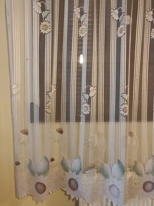 Perdea 2,30x3,60 m si 1,73x2,70 m