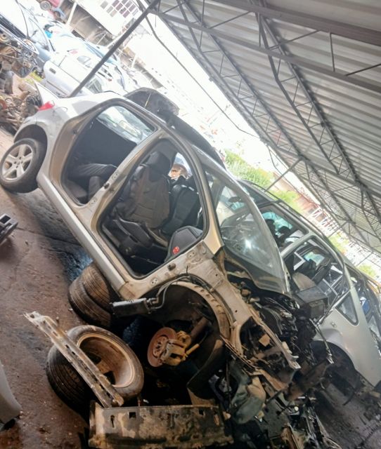 Radiator apa racire motor Peugeot 307 prima generatie