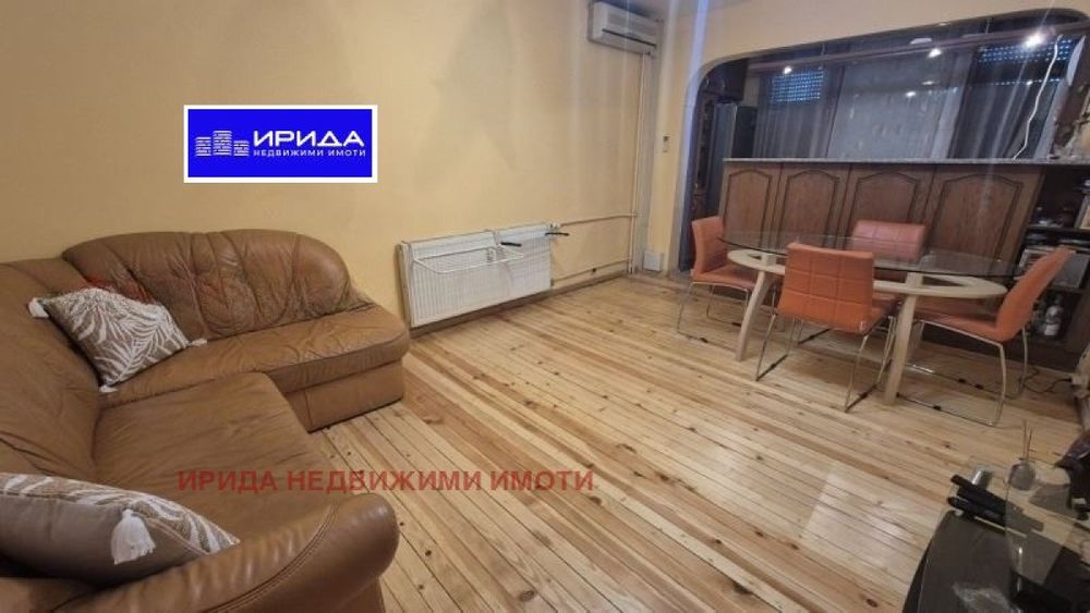Продава се Тристаен апартамент в София, НПЗ Изток - 65 кв.м за 2462 €/кв.м - Снимка #1