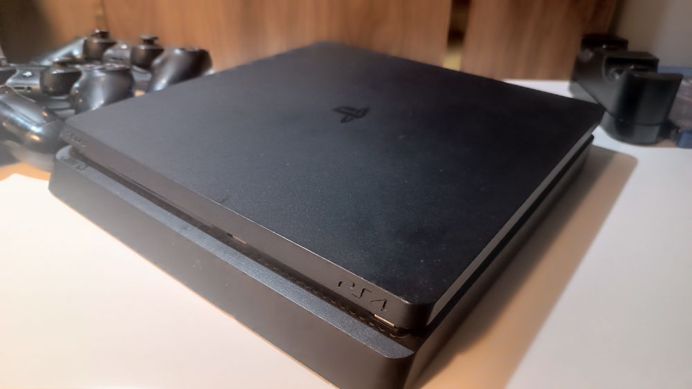 Playstation 4, приставка