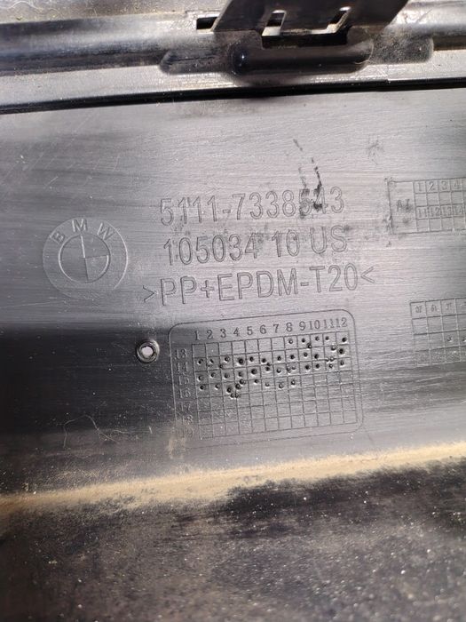 Bara fata BMW X4 F26 an 2014-2018