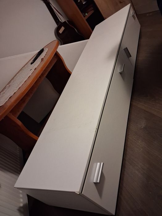 Comoda 2 m in stare ok