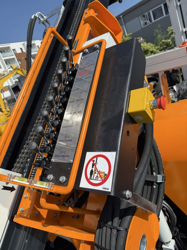Utilaj de forat Turchi300f an 2025  garantie nou motor doosan  stage 5