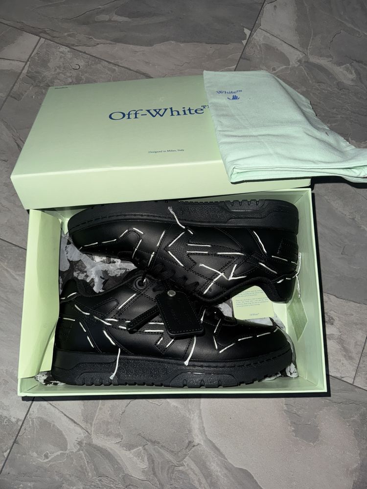 Off white out of office negri