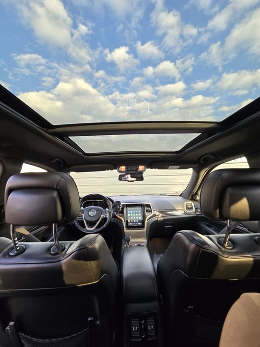 Jepp Grand Cherokee - Full