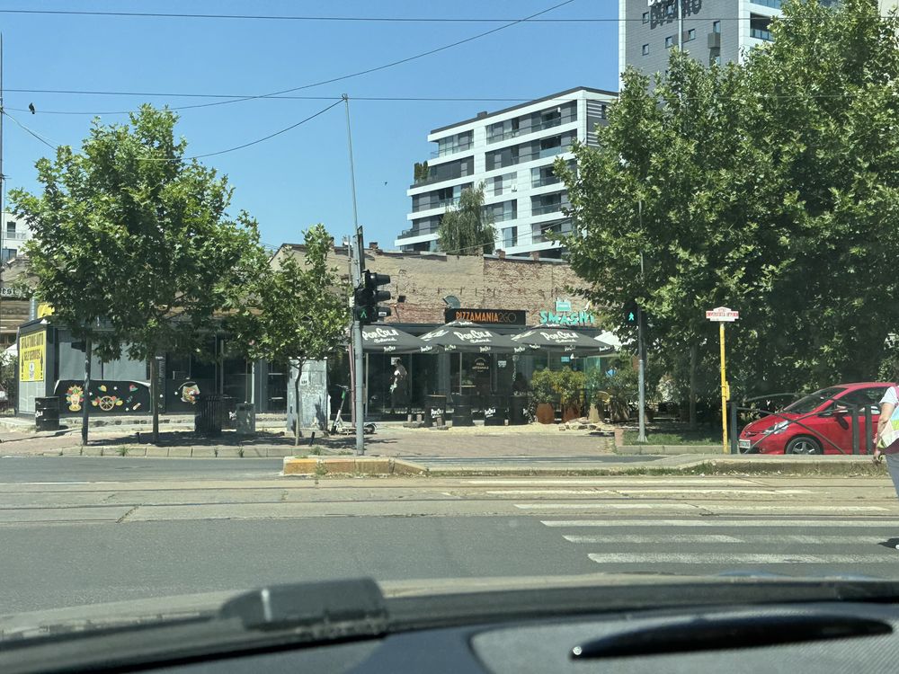 Caut partener cu experienta si capital pentru afacere fastfood