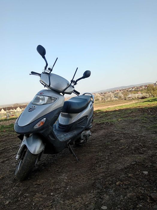Scuter kymco 125 cc
