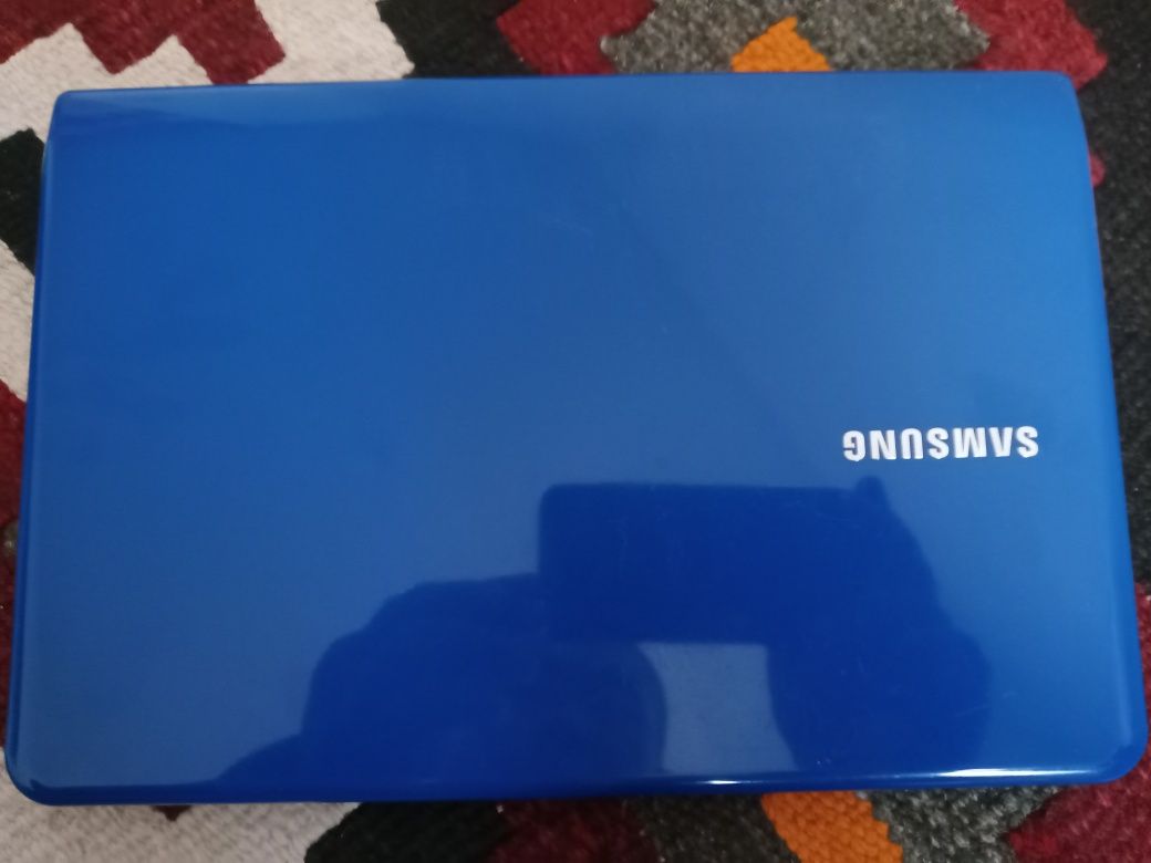 Ноутбук Samsung WEN-0794FDSE1LA