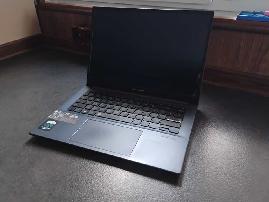 Laptop Asus - OLED - Ryzen 5 - 5000serie - RTX - 3050