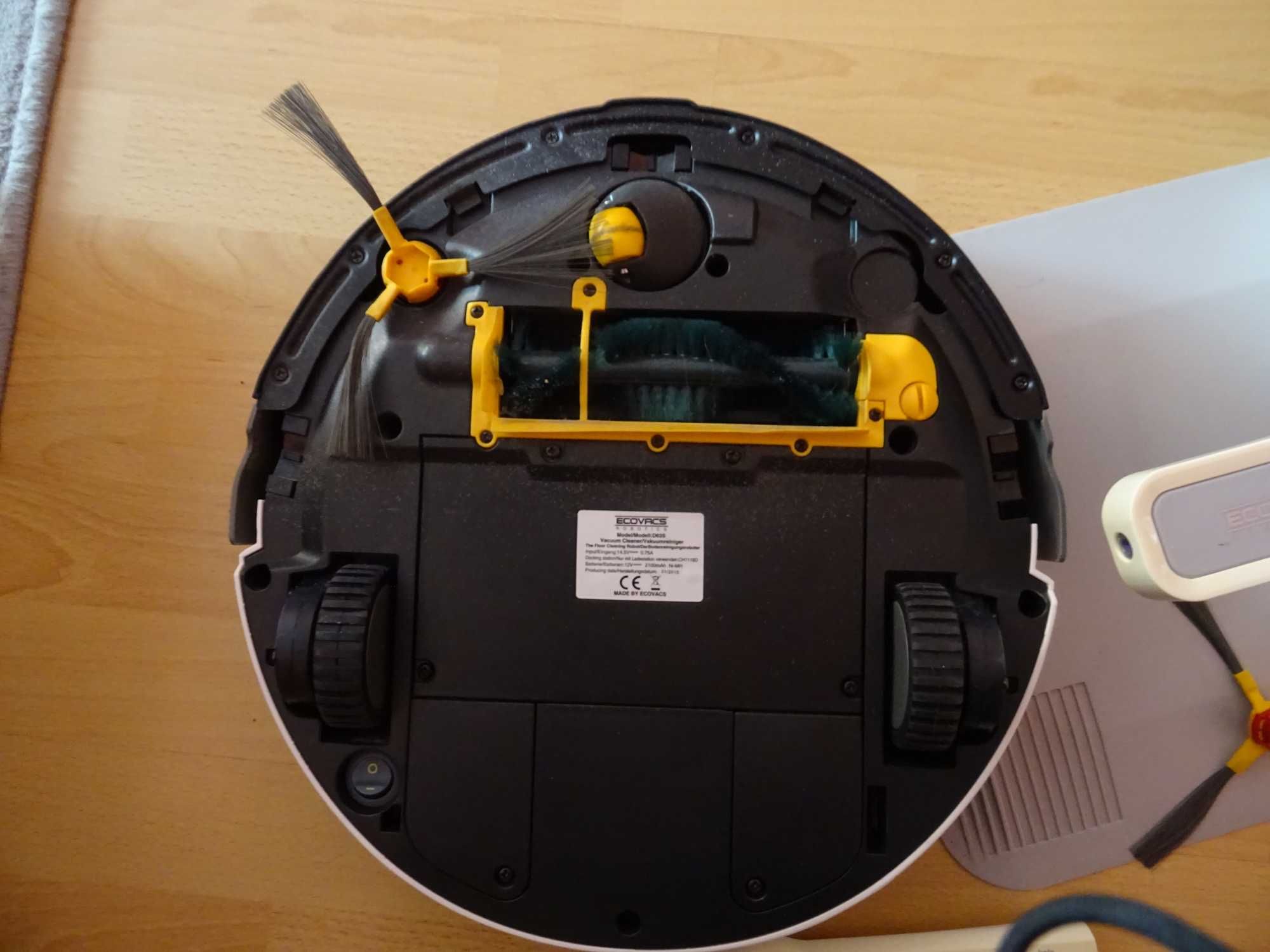 aspirator robot DEEBOT D36S tlecomanda