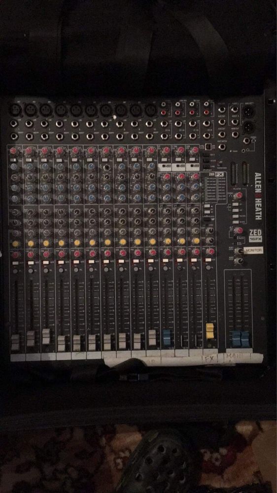 Mixer Allen&Heath ZED-16FX