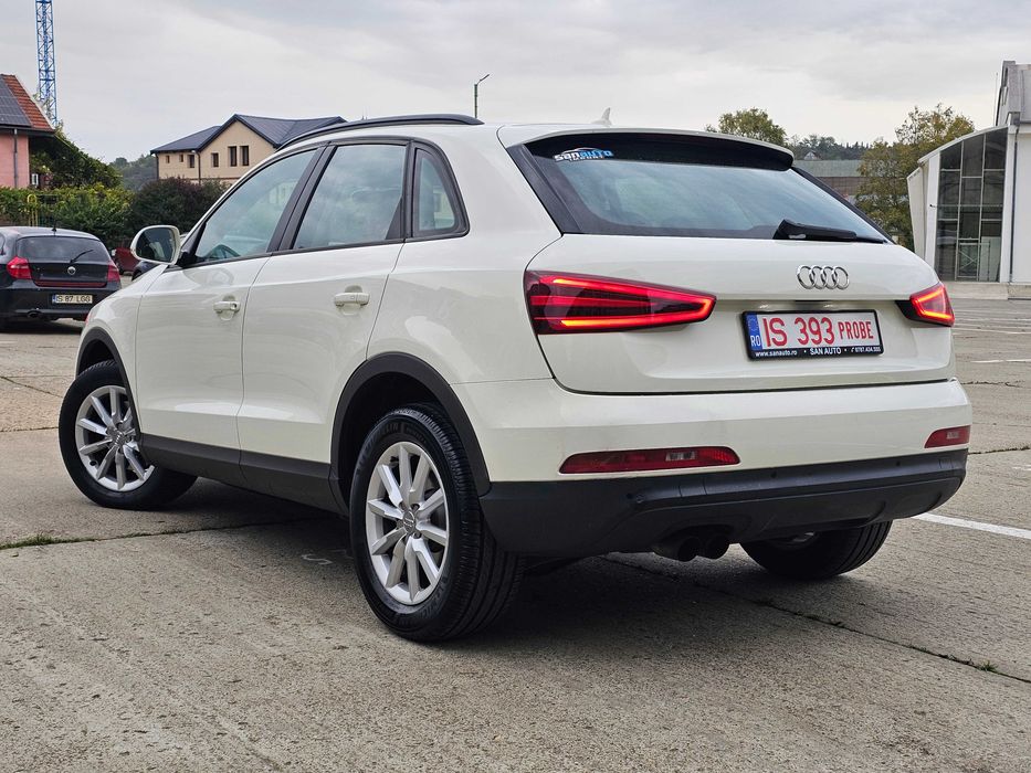 Audi Q3 2012 2.0 TDI 140 CP euro 5 / RATE fara avans