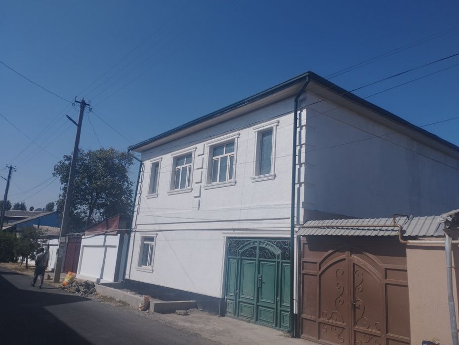 Продажа дома.двухэтажный дом, кирпичный. Свет.газ.