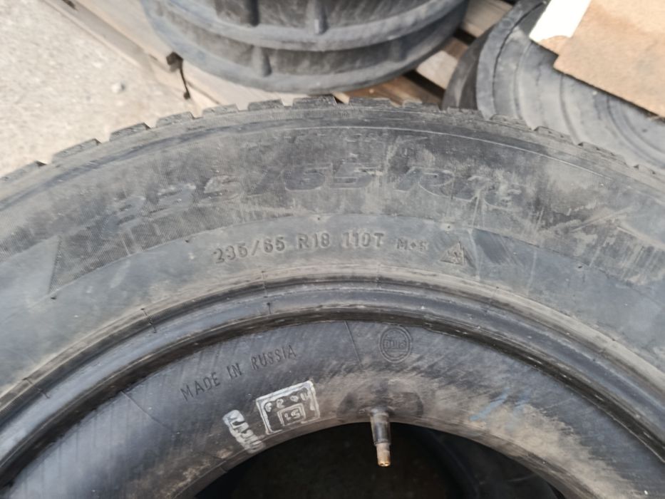 Продам зимний колеса 235/65R18