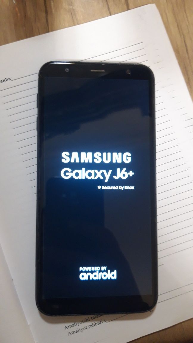 Samsung  Galaxy J6+