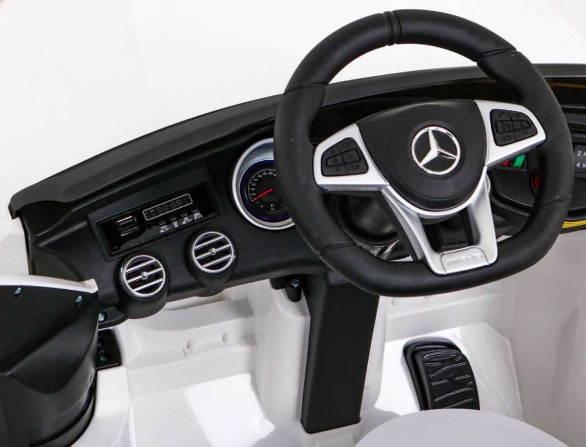 Masinuta electrica pentru copii 1-5 ani Mercedes AMG GLC63s 4x4, Alb